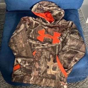 Under Armour Camo Hoodie YSM/JP/P